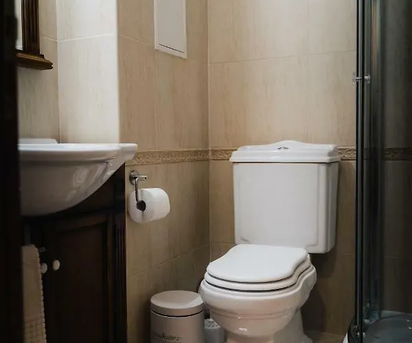 K アパート ヴァルナ