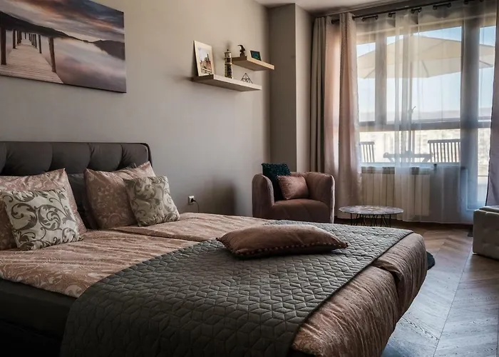 アパート K ヴァルナ