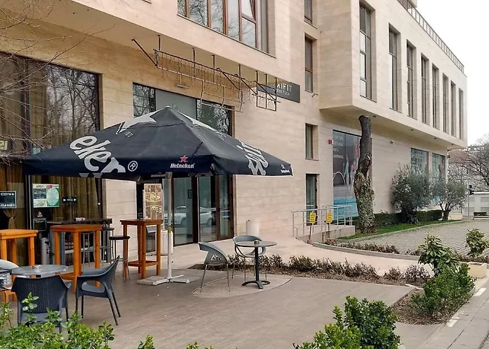 K アパート ヴァルナ